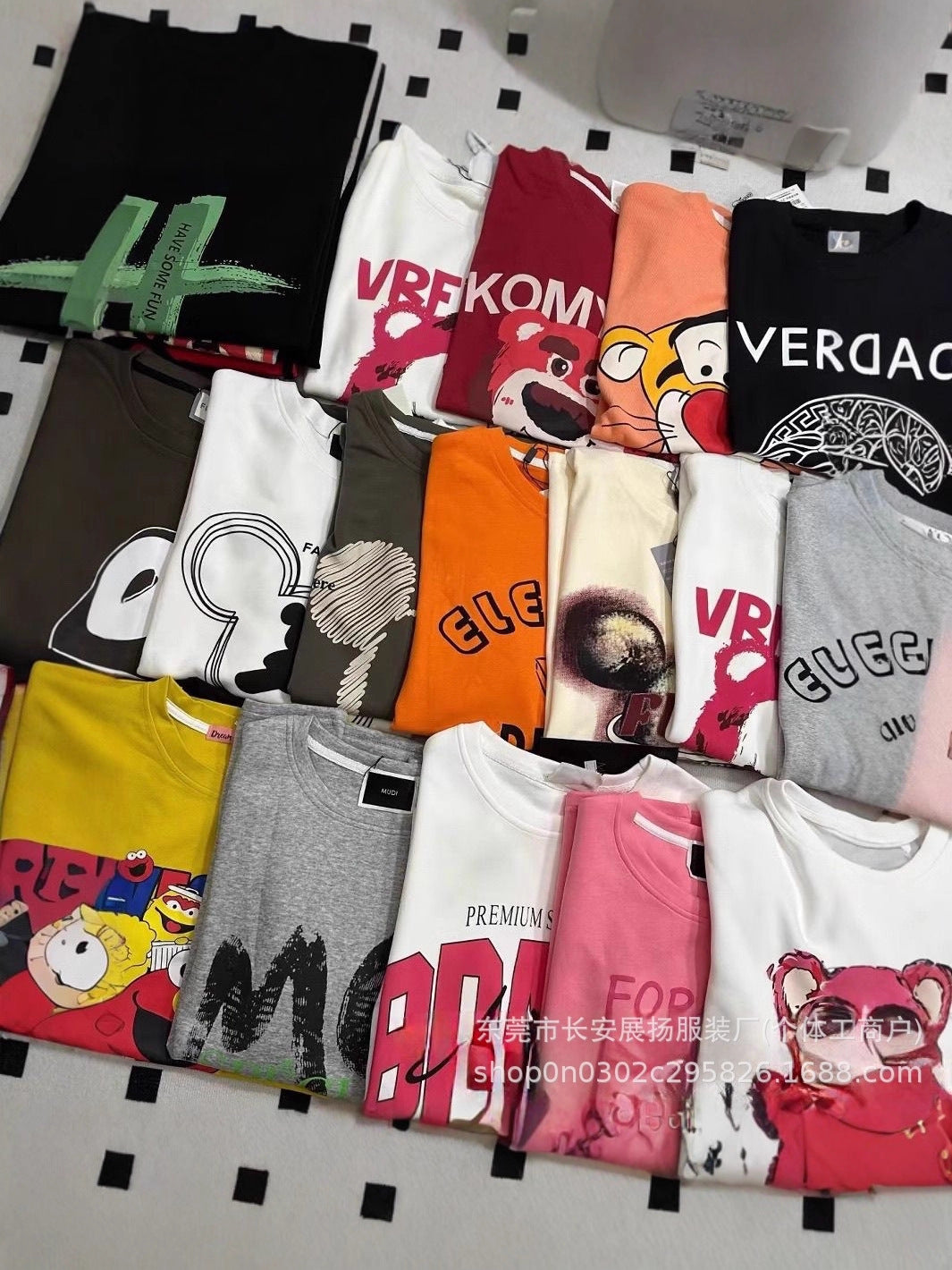 T-Shirts Women's